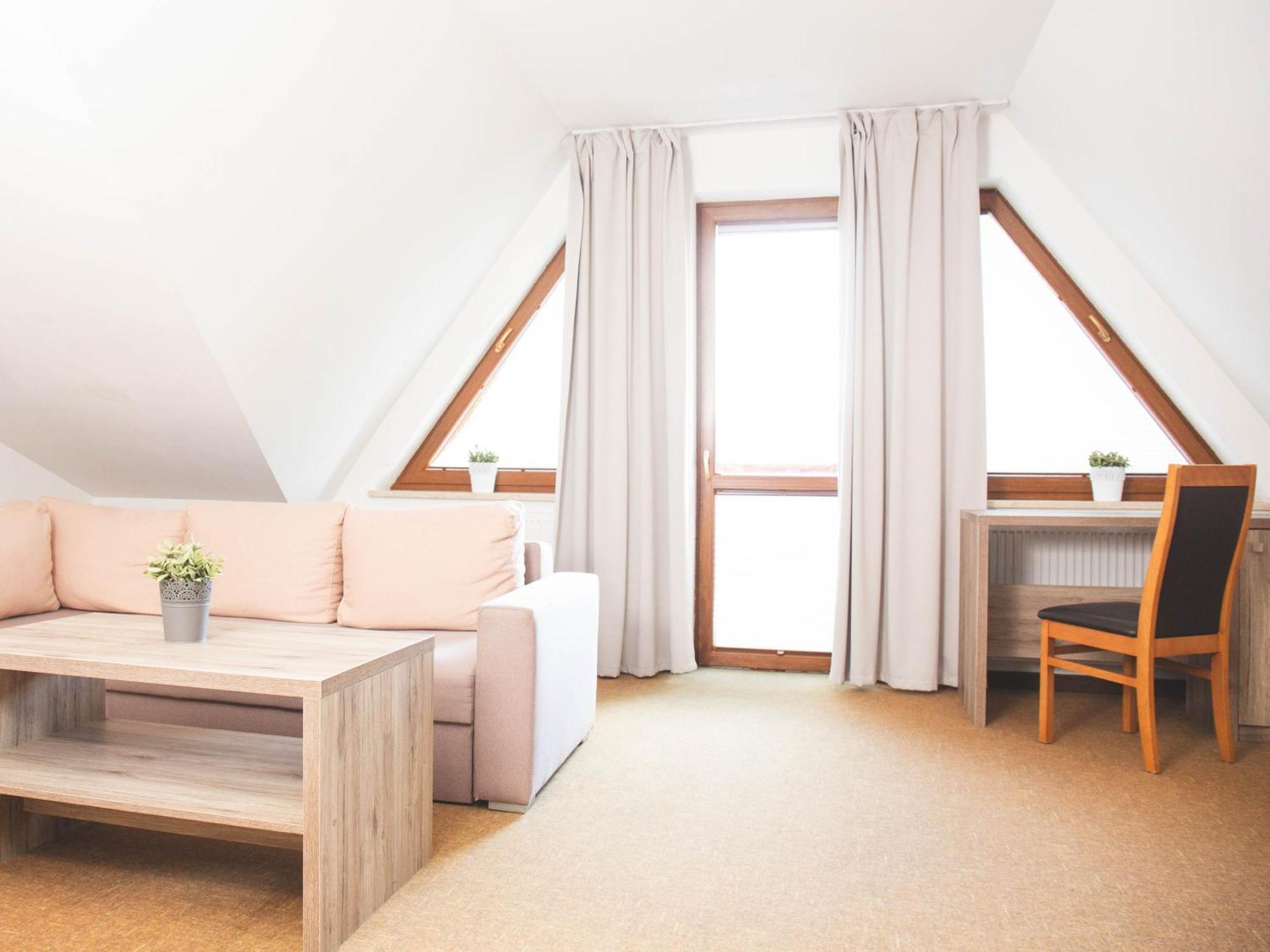 Hotel Beskidian แวงก์เยียร์สกา กูร์กา ภายนอก รูปภาพ
