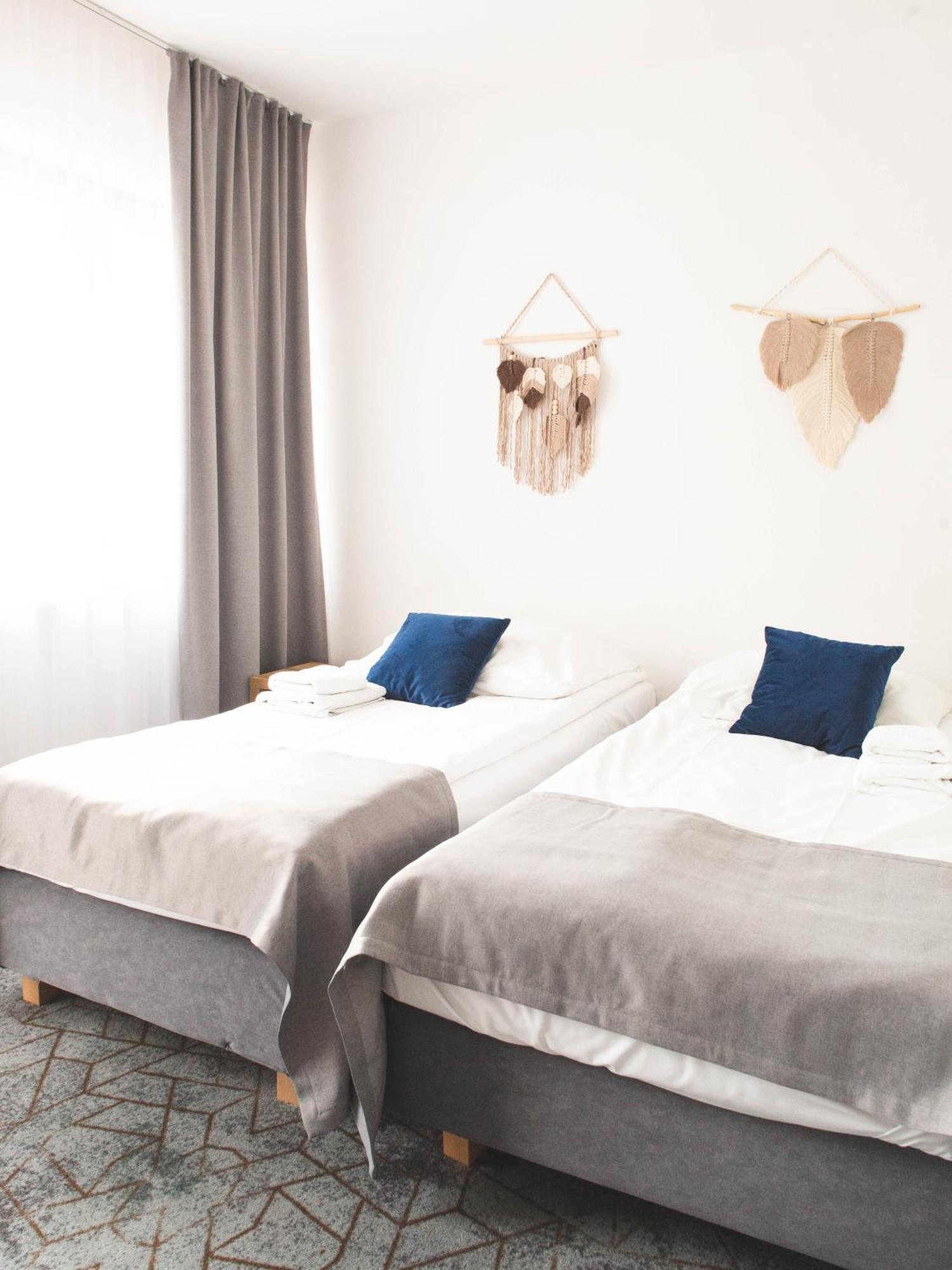 Hotel Beskidian แวงก์เยียร์สกา กูร์กา ภายนอก รูปภาพ
